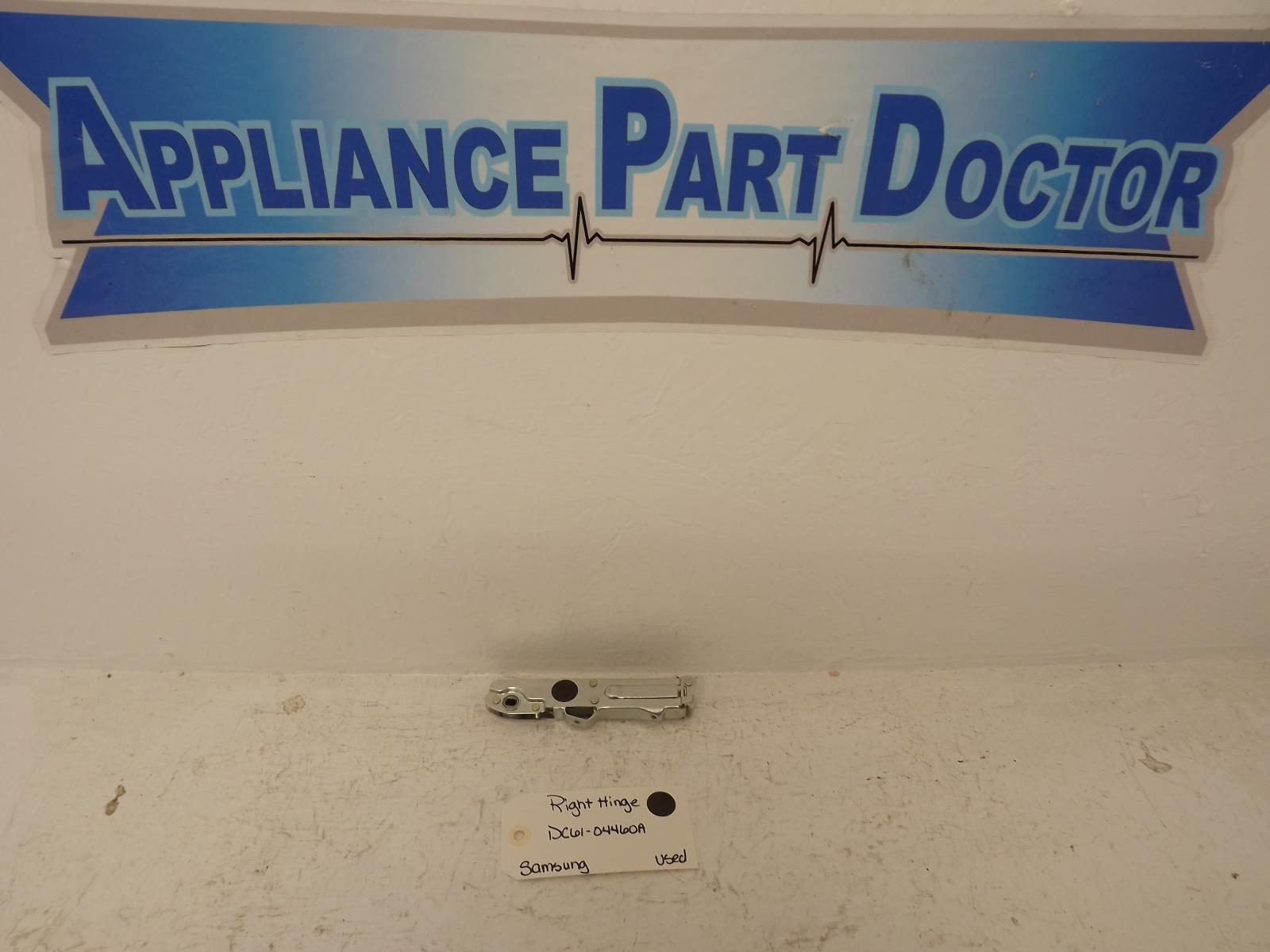 Samsung Washer DC61-04460A Right Hinge Used Samsung Washer DC61-04460A Right Hinge Used